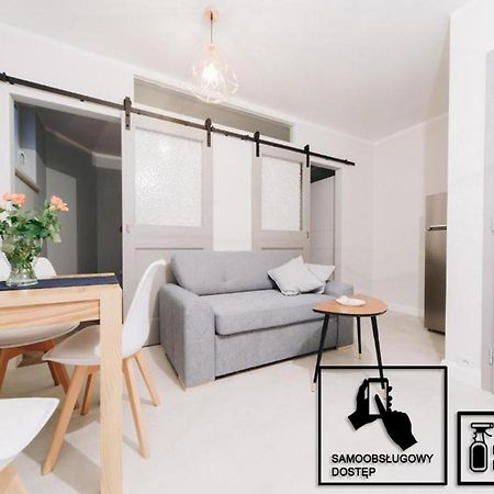 M6 Main Square Stylish One Bedroom Krakow Exterior photo